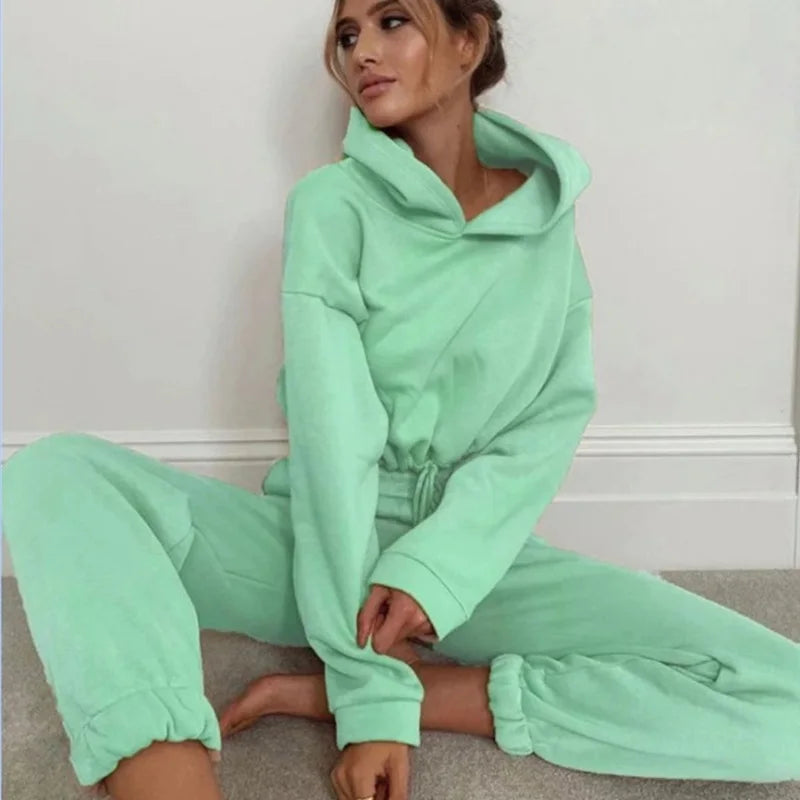 Alanis™ - Sportlicher Zweiteiler für Damen mit Taillenbetonung