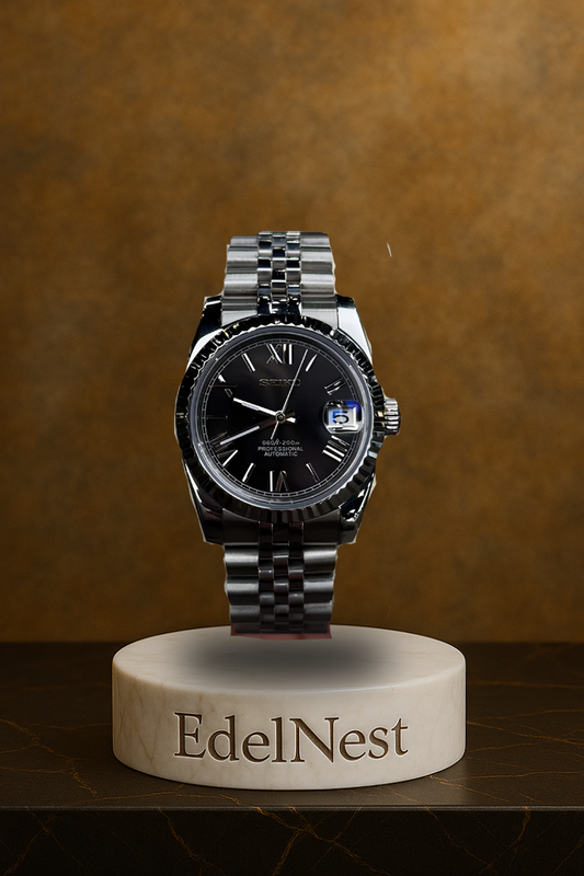 VALMERON™ Black Roman Numeral Dial