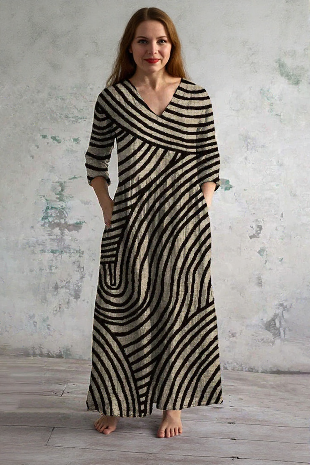 Belinda™ | Gestreiftes Maxikleid mit V-Ausschnitt
