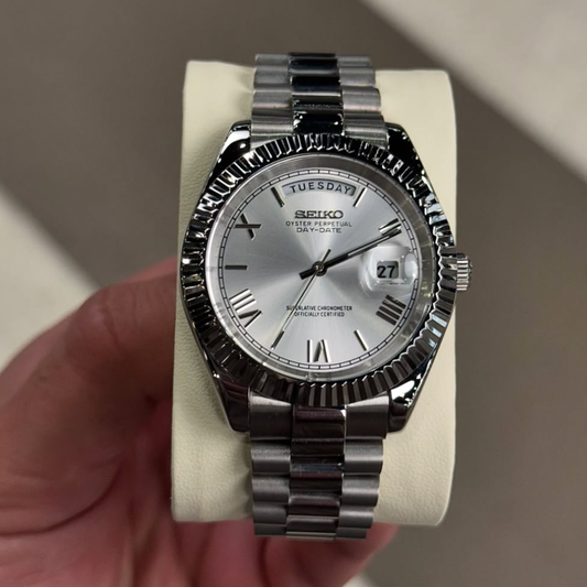 EdelNest™ Platinum Roman Numeral Dial