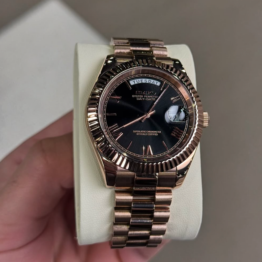 VALMERON™ Golden Roman Numeral Dial