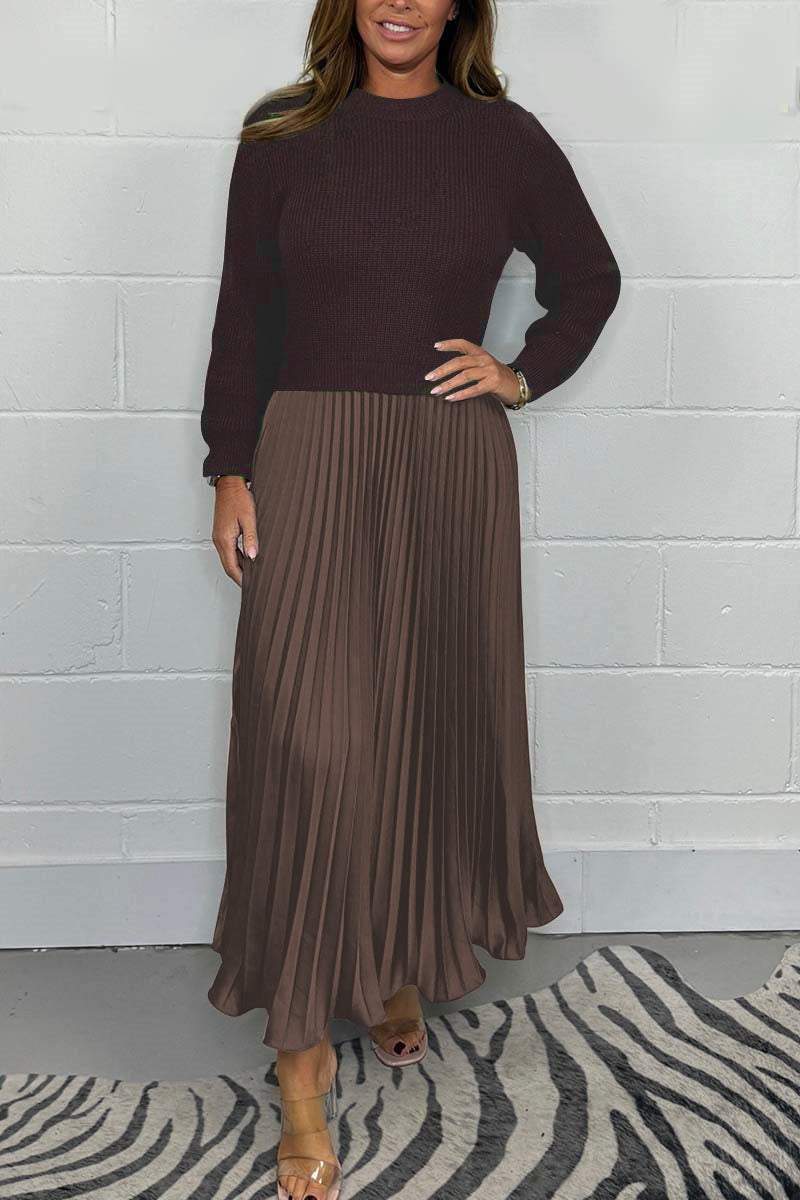 Clara™ | Set aus schickem Pullover und Faltenrock